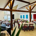ホテル Haus Rosenbaum Am Rennsteig Gruppenhaus - Pension - Ferienhaus Bis 50 Personen