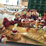 ホテル Haus Rosenbaum Am Rennsteig Gruppenhaus - Pension - Ferienhaus Bis 50 Personen *