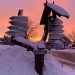 ホテル Haus Rosenbaum Am Rennsteig Gruppenhaus - Pension - Ferienhaus Bis 50 Personen *