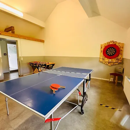 Haus Rosenbaum Am Rennsteig Gruppenhaus - - Begegnungsstätte Bis 50 Personen Neuhaus am Rennweg