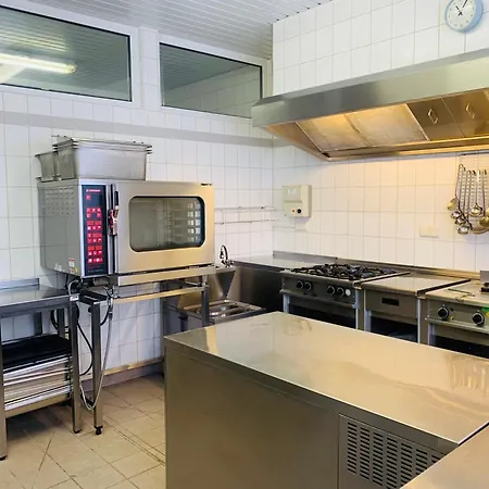 Haus Rosenbaum am Rennsteig Gruppenhaus - Pension - Begegnungsstätte bis 50 Personen Hotel