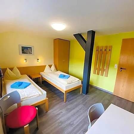 Haus Rosenbaum Am Rennsteig Gruppenhaus - - Bis 50 Personen *