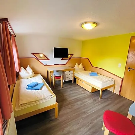Haus Rosenbaum Am Rennsteig Gruppenhaus - - Bis 50 Personen Ξενοδοχείο *