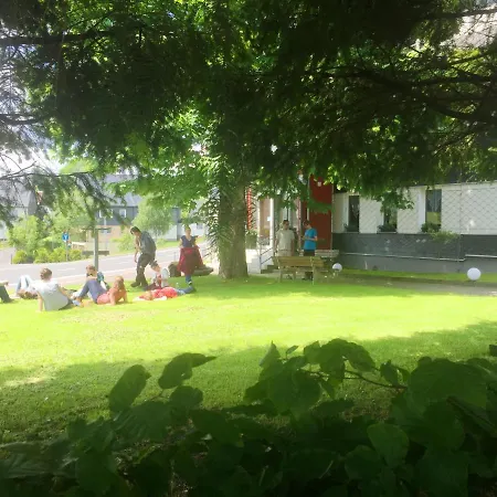 Haus Rosenbaum Am Rennsteig Gruppenhaus - - Bis 50 Personen Neuhaus am Rennweg