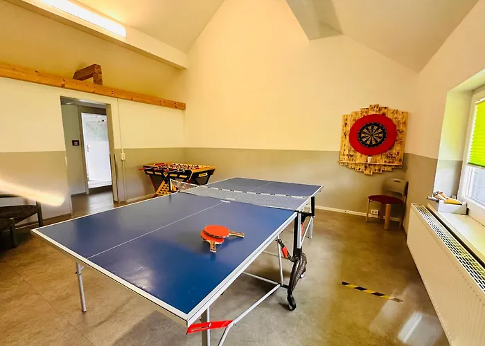 Haus Rosenbaum Am Rennsteig Gruppenhaus - - Begegnungsstaette Bis 50 Personen Neuhaus am Rennweg